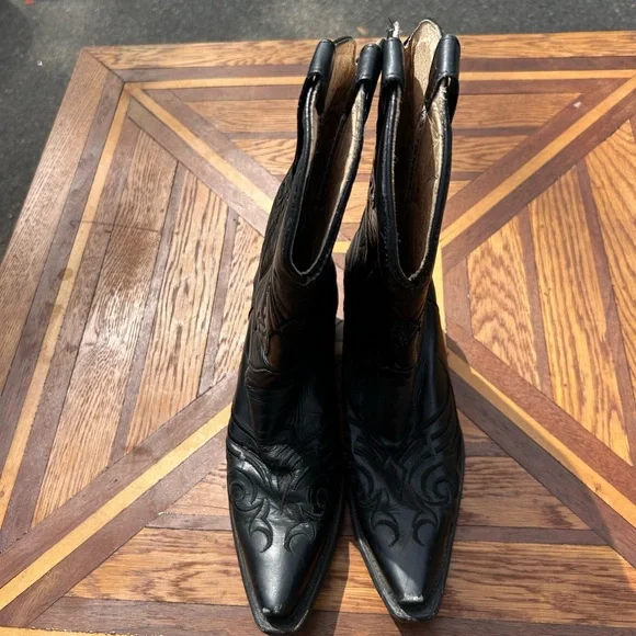 Black Leather Circle G Western Boots size 9 - Picture 2 of 3